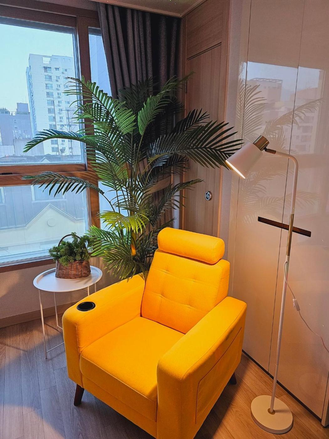 Hall Station Full Option Lovely House Incheon