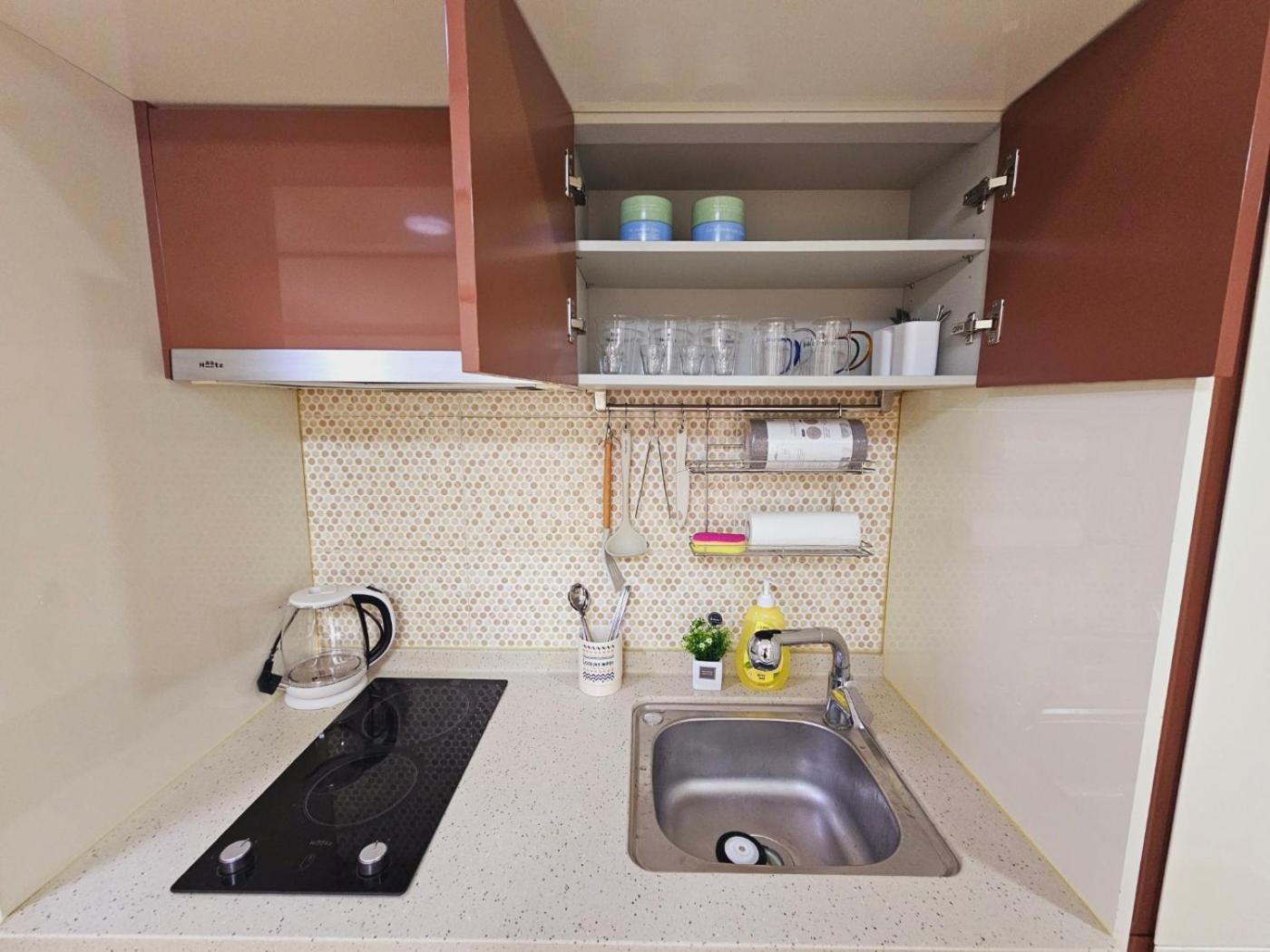 Hall Station Full Option Lovely House Apartment *